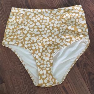 Aerie High Waisted Bikini Bottoms w/ White Flowers